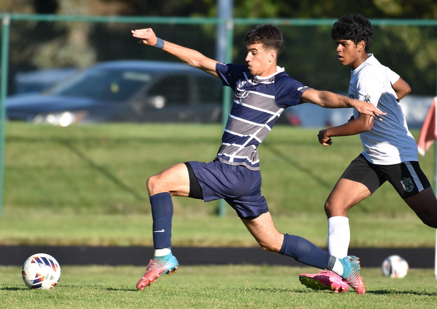 maumee vallley students playing soccer